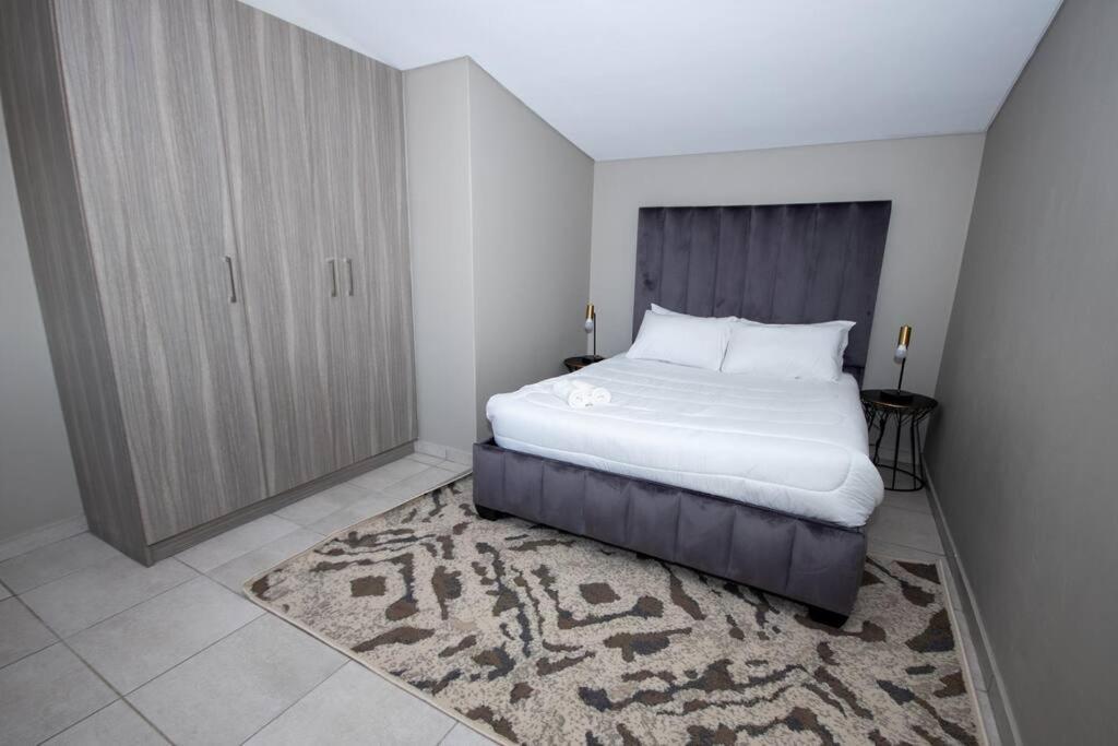 Ferienwohnung Luxury, Location, & Convenience. Johannesburg Exterior foto